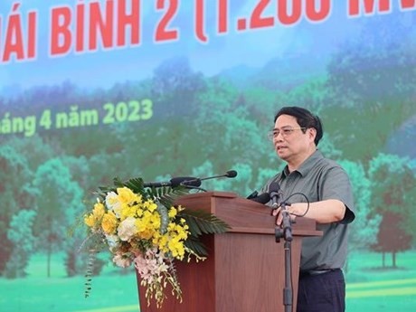 Le Premier ministre Pham Minh Chinh s'exprime lors de la cérémonie d'inauguration de la centrale thermique Thai Binh 2. Photo : VNA.