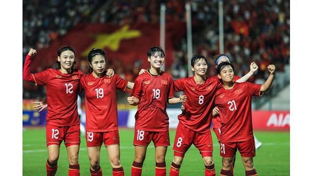 Des joueuses de l'équipe vietnamienne féminine de football. Photo: toquoc.vn