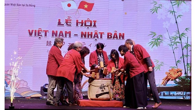 Un numéro lors de la fête Vietnam - Japon 2022. Photo : thoidai.com.vn