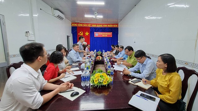 La vue général de la séance de travail entre l'organisation SCI et l'Union d'organisation d'amitié de la province de Cà Mau. Photo : thoidai.com.vn
