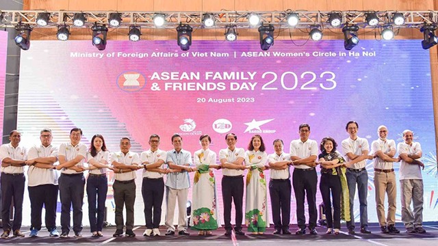 Les délégués lors de la Journée de la famille de l’ASEAN de 2023. Photo : Le Ministère vietnamien des Affaires étrangères.