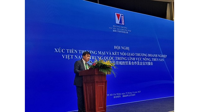 L'directeur adjoint du Département de promotion du commerce, Lê Hoàng Tài, s'exprime lors de l'événement. Photo : congthuong.vn 