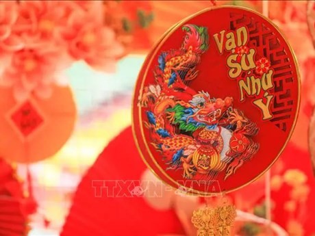 L'image du dragon sur un objet de décoration. Photo d'illustration : VNA.