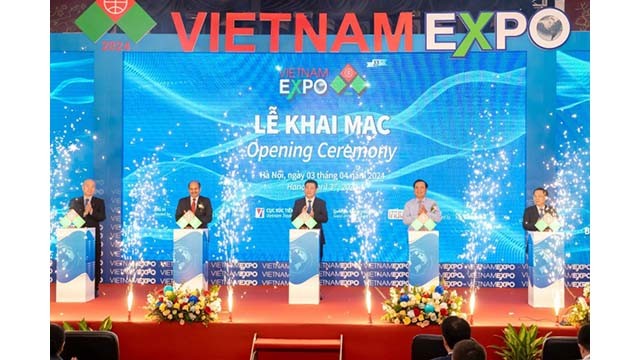 La cérémonie d'ouverture de la 33e Foire internationale du Vietnam (VIETNAM-EXPO 2024). Photo : thoidai.com.vn