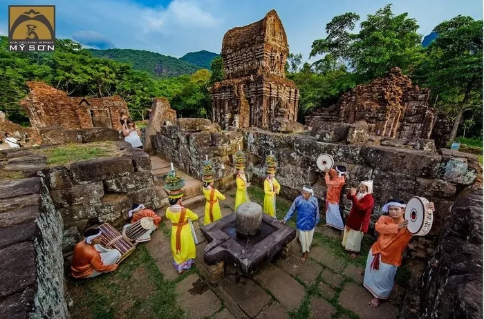 De nombreuses activités pratiques auront lieu pour honorer et présenter les valeurs culturelles traditionnelles de l’ethnie Cham. Photo : baoquocte.vn