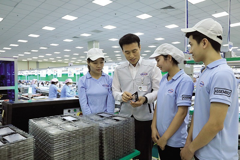 L'apparition d'une série de grands fabricants, tels que Foxconn, Luxshare ICT, Fukang, Hana Micron..., est l'une des raisons pour lesquelles Bac Giang connaît une croissance aussi fulgurante. Sur la photo : l'usine Samkwang dans la ville Viet Yen, province de Bac Giang. Photo : baodautu.vn