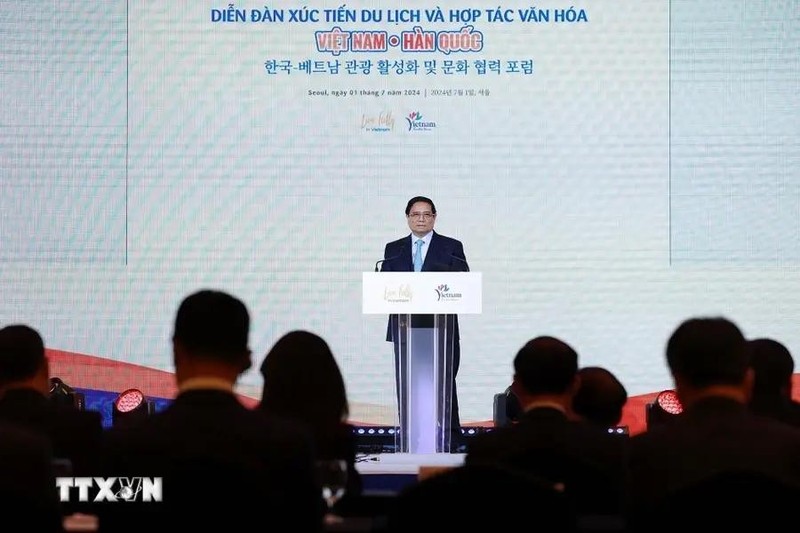Le Premier ministre Pham Minh Chinh s'exprime lors du forum. Photo : VNA.