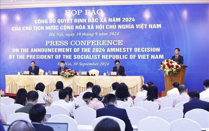 Vue de la conférence de presse, à Hanoi, le 30 septembre. Photo : VNA.