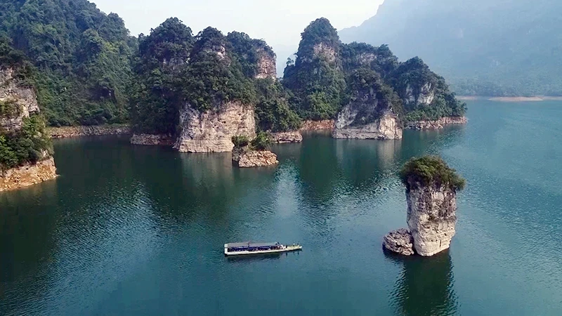 La zone touristique de Na Hang-Lâm Binh. Photo: nhandan.vn