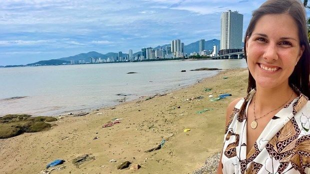 À Nha Trang, je n'ai jamais été sur une si belle plage, dit Victoria Fulfer. Photo : NVCC/CVN