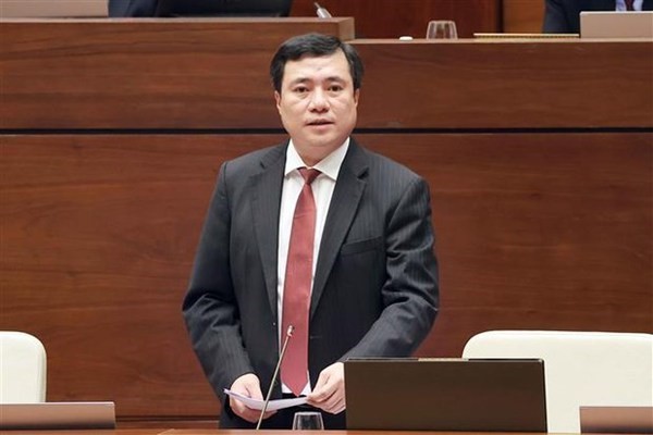 Le vice-ministre de l'Industrie et du Commerce, Nguyen Sinh Nhat Tan, est nommé chef de la délégation gouvernementale de négociation sur l'économie et le commerce international. Photo: VNA