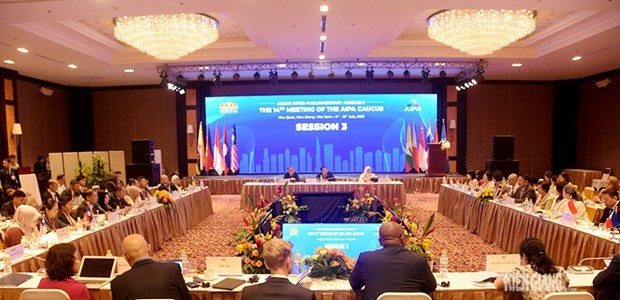Lors de la de la 14e réunion du Groupe consultatif de l'AIPA. Photo : VNA.