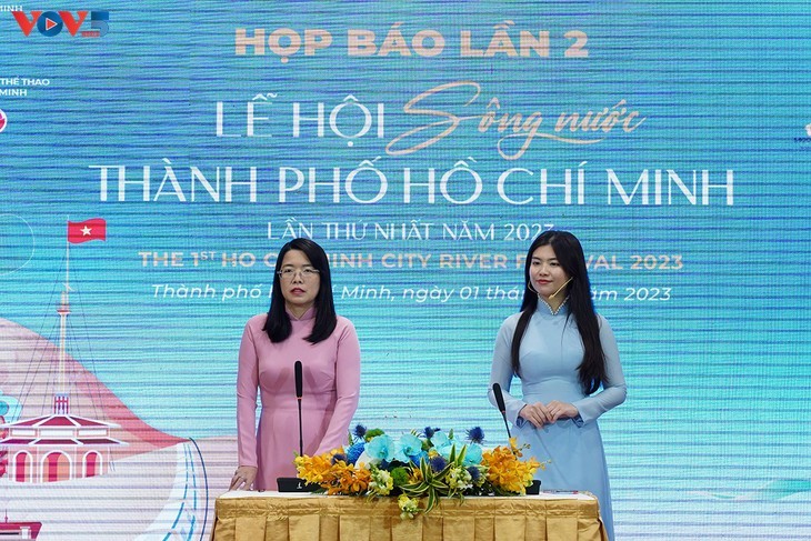 La directrice du service du Tourisme de Hô Chi Minh-Ville, Nguyên Thi Anh Hoa (à gauche). Photo : Comité d'organisation.