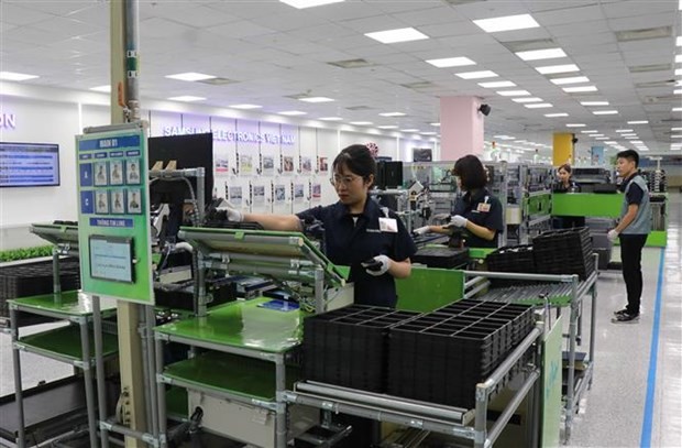 Travailleurs de Samsung Electronics Vietnam, parc industriel de Yen Phong, province de Bac Ninh. Photo: VNA