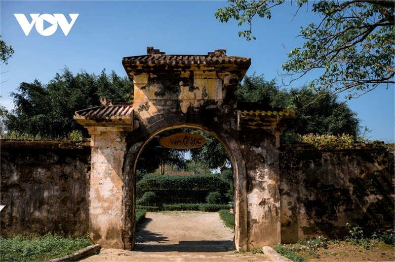 Parmi les nombreuses compositions paysagères de la dynastie des Nguyen, ce jardin est considéré comme l’un des joyaux de l’art des jardins royaux. Photo : VOV.