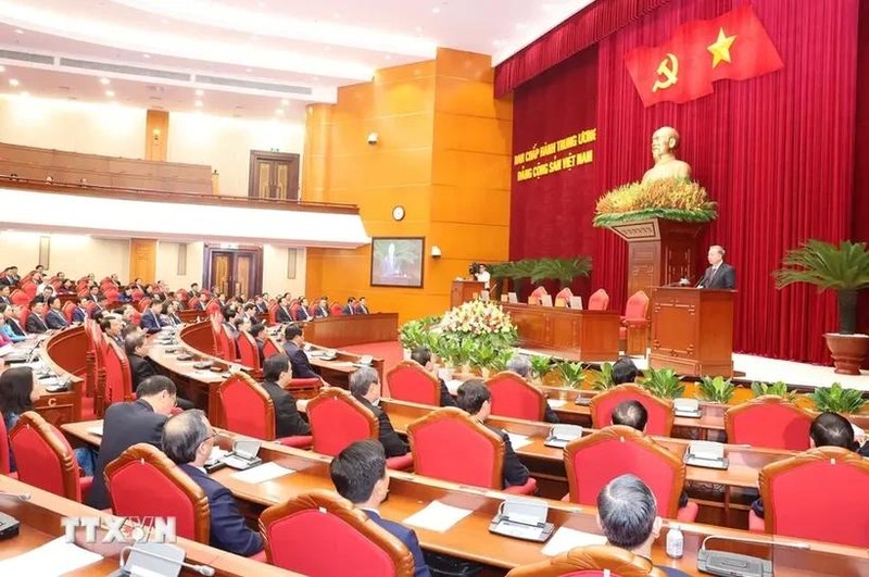 Lors du 10e Plénum du XIIIe mandat du Parti communiste du Vietnam. Photo : VNA.