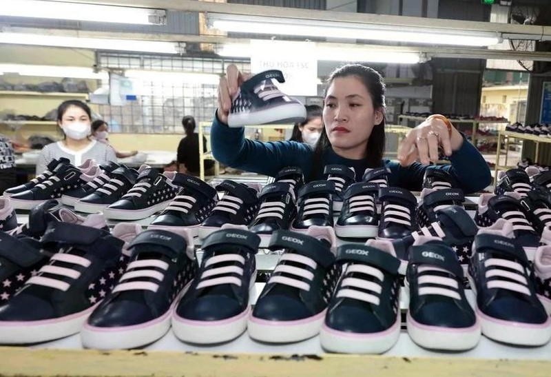 Le Vietnam compte plus de 1.000 usines de chaussures, créant des emplois pour environ 1,5 million de personnes. Photo : VNA.