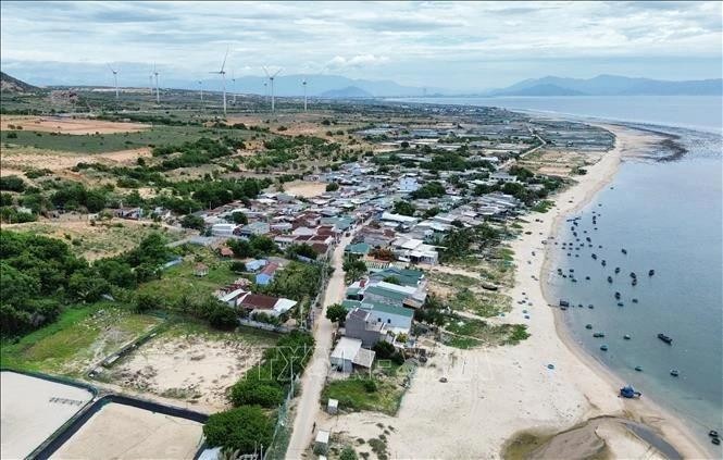 Le hameau de Vinh Truong, commune de Phuoc Dinh, district de Thuan Nam, province de Ninh Thuan, se trouve dans la zone désignée pour le projet de centrale nucléaire de Ninh Thuân. Photo : VNA.