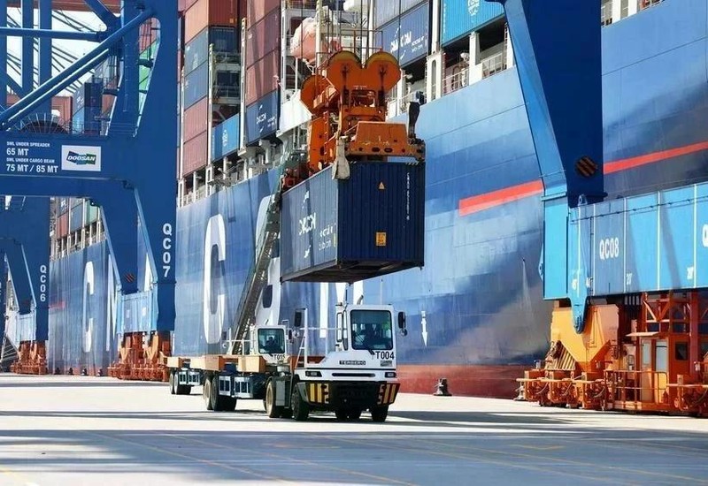 Conteneurs au port de Gemalink dans la province de Bà Ria-Vung Tàu (Sud). Photo : VNA.