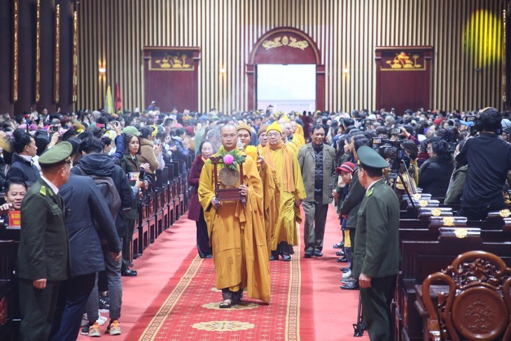 Ouverture de la fête printanière 2025. Photo : baoquangninh.vn