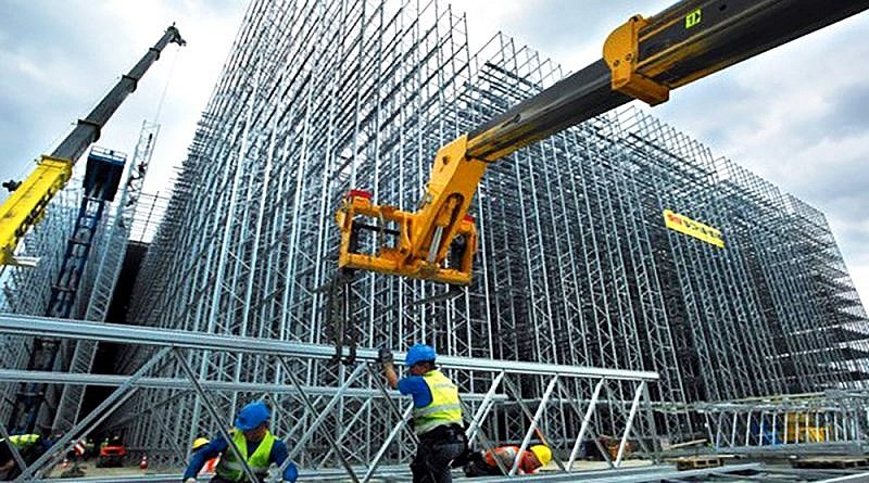 Pas moins de 49 800 entreprises ont été créées ou ont repris leurs activités au cours des deux premiers mois de l'année. Photo : baodautu.vn