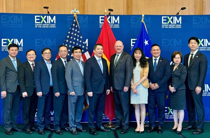 La délégation vietnamienne lors de sa séance de travail avec des responsables d’ US EXIM Bank. Photo : baodautu.vn