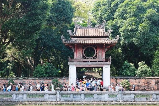 Khue Van Cac au Temple de la littérature, est l’emblème de Hanoï. Photo : VNA.