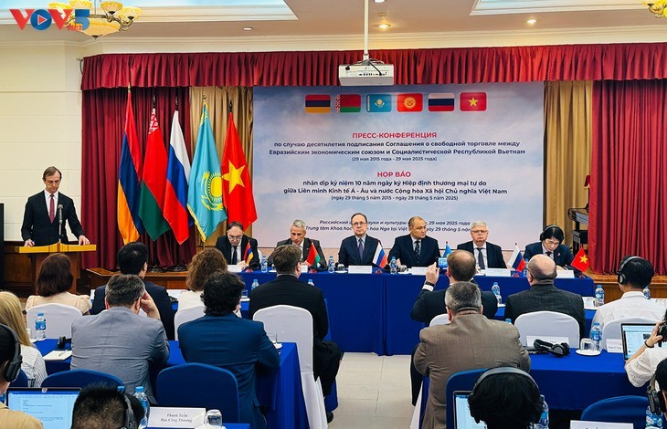 Conférence de presse organisée Hanoï à l’occasion du 10e anniversaire de l’accord (2015-2025). Photo : VOV.