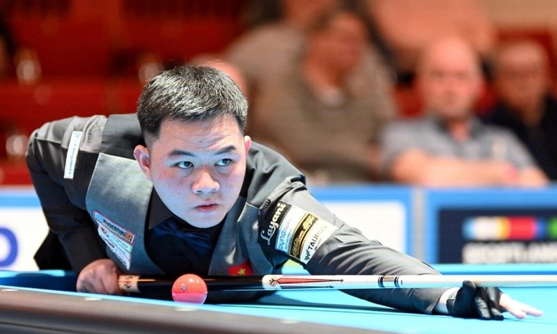 Bao Phuong Vinh le dernier jour du tournoi mondial de carambole à 3 bandes par équipes au stade Festhalle, ville de Viersen, Allemagne, le soir du 16 mars 2025. Photo : Union allemande de billard.