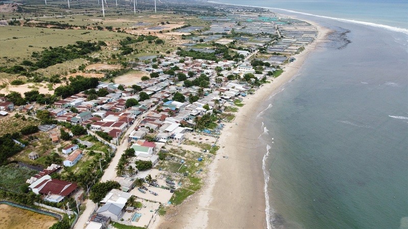  La province de Ninh Thuận a finalisé le projet de stabilisation de la production et des conditions de vie de la population dans la zone du projet, ainsi que le développement des zones résidentielles pour les sites de construction des centrales nucléaires 1 et 2. Photo : baodautu.