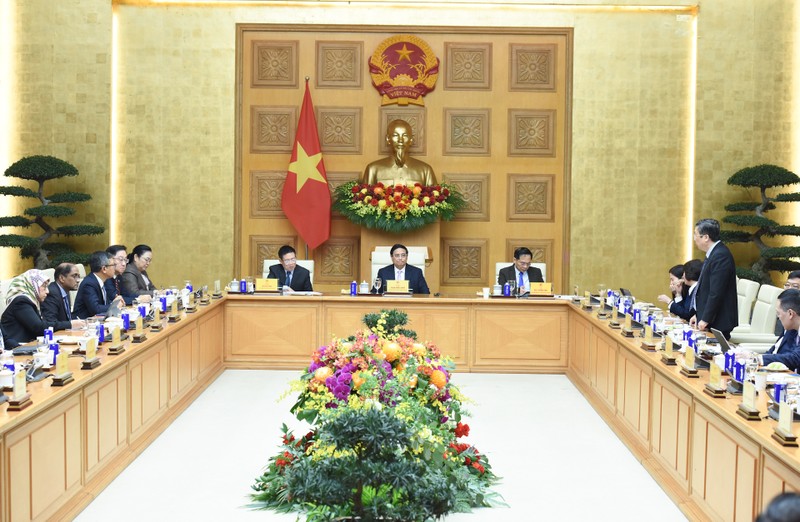 Le Premier ministre Pham Minh Chinh lors de la table ronde avec les entreprises de l’ASEAN. Photo : NDEL.