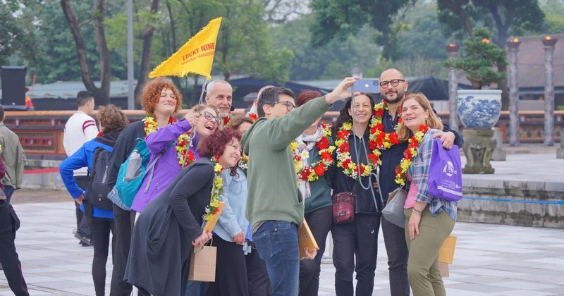 En 2025, Thua Thien Hue espère attirer environ 4,8 à 5 millions de visiteurs. Photo : VNA.