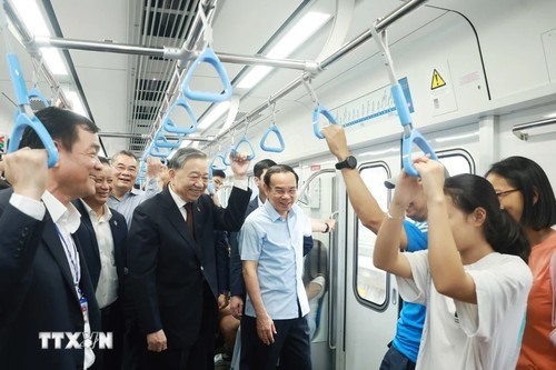 La ligne de métro n°1 (Bên Thành - Suôi Tiên) est la première ligne de métro de Hô Chi Minh-Ville, dont la construction a débuté en 2012. Photo : VNA.