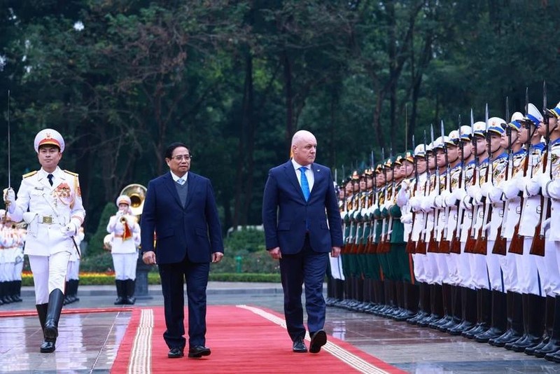 Les deux Premiers ministres vietnamien et néo-zélandais. Photo: VNA 