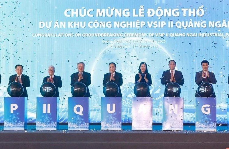 Cérémonie de lancement des travaux du parc industriel VSIP II à Quang Ngai. Photo : VNA. 