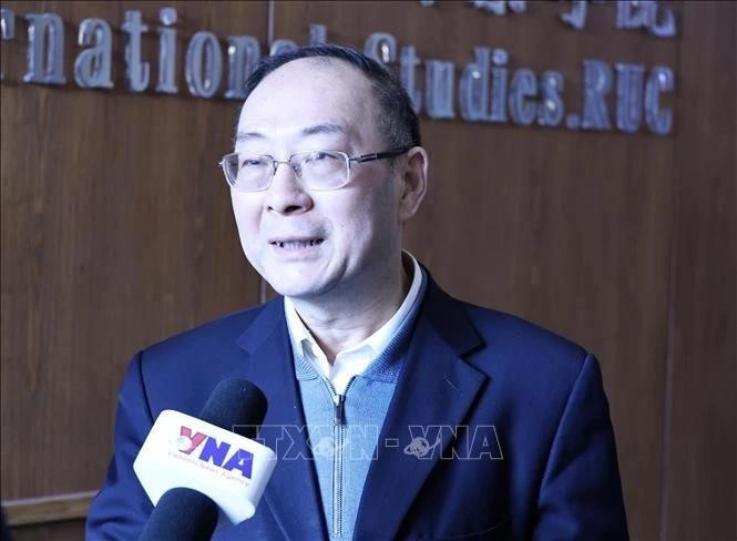 Le professeur Jin Canrong, directeur adjoint de l'Institut des relations internationales de l'Université du Peuple de Chine - l'Université Renmin de Chine. Photo: VNA 