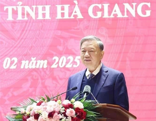 Le secrétaire général du Parti Tô Lâm s’exprime lors de la séance de travail avec le Comité provincial du Parti de Hà Giang. Photo : VNA 