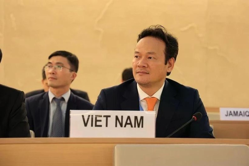 L'ambassadeur Mai Phan Dung, chef de la Mission permanente du Vietnam auprès de l'ONU, de l'OMC et d'autres organisations internationales à Genève. Photo : VNA. 