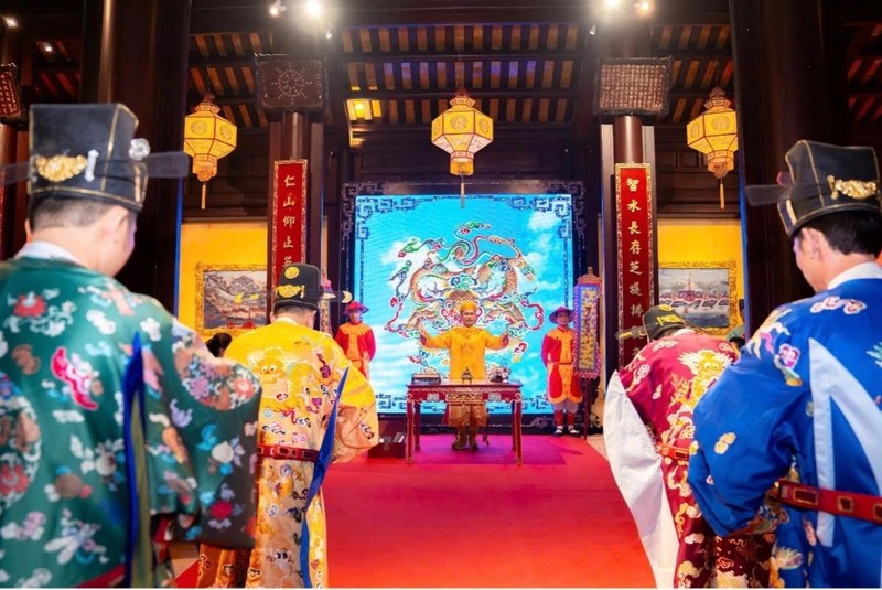 Le rituel impérial du banquet de thé royal. 