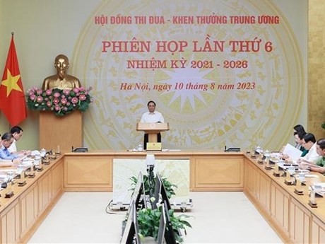 Le Premier ministre Pham Minh Chinh s'exprime lors de la 6e réunion du Conseil central d'émulation et de récompense (mandat 2021 - 2026). Photo : VNA.