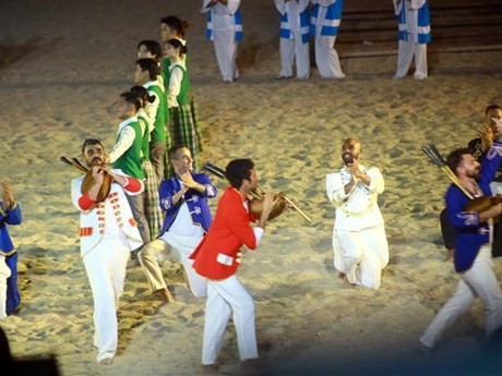 Le Carnaval d'Ha Long 2024 éclatant de couleurs et de merveilles. Photo : VNA.