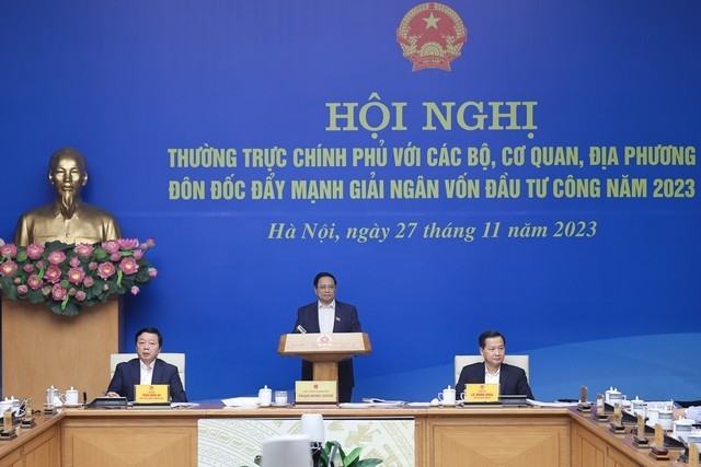 Le Premier ministre Pham Minh Chinh (au centre). Photo : VGP/Nhât Bac.