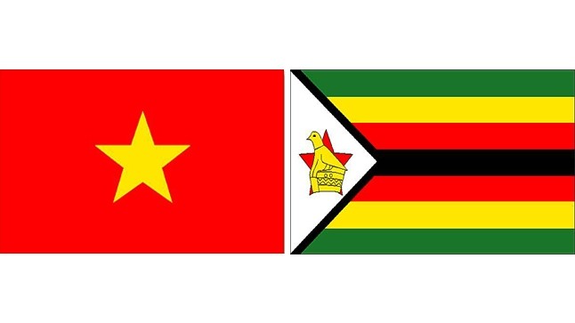 Les drapeaux du Vietnam et du Zimbabwe.