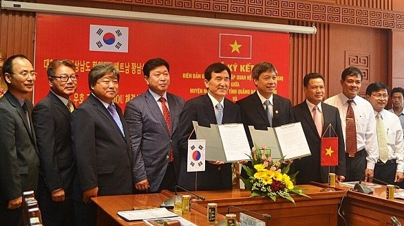 La cérémonie de signature du mémorandum de coopération signé entre le district de Hamyang et la province de Quang Nam. Photo: quangnam.gov.vn.