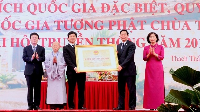 La cérémonie de réception des certificats de reconnaissance. Photo: Ngoc Hoan/NDEL. 