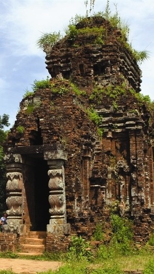 Le sanctuaire de My Son a été construit entre les VIIe et XIIIe siècles. Photo: Nhât Anh/VNA/CVN