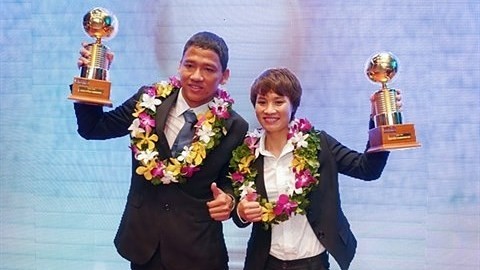 Anh Duc et Minh Nguyêt, Ballons d'Or du Vietnam 2015. Photo: CTV.