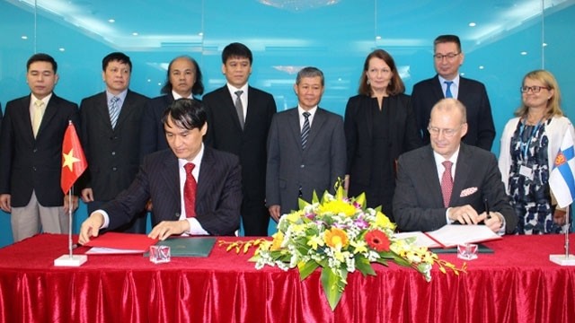 Cérémonie de signature de la coopération dans la lutte contre la cybercriminalité entre le Vietnam et la Finlande. Photo: NDEL.