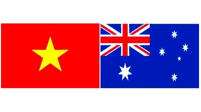 Les drapeaux du Vietnam et de l'Australie. Photo: NDEL.