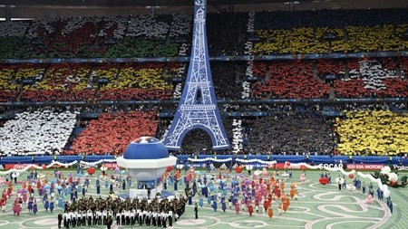 La cérémonie d'ouverture de l'Euro 2016. 